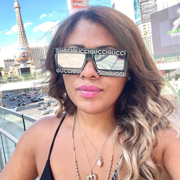 Accessories - Gucci Hollywood Forever Sunglasses!